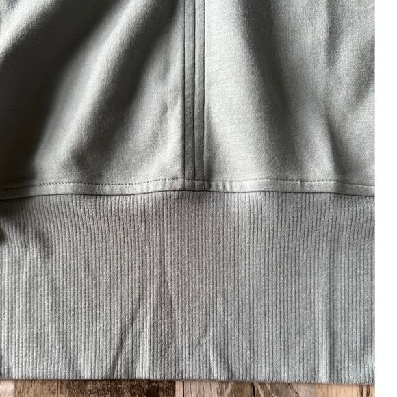 Athleta Eastbound Minimalist Gray/Green Pullover Ribbed Collar Sweatshirt XL - Picture 9 of 12